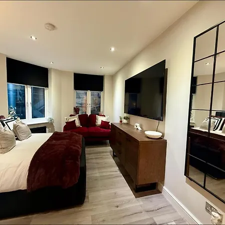 Cozy Flat In Centre 布雷得佛